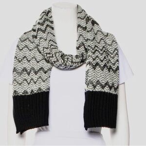 Missoni Black and White Patterned Scarf